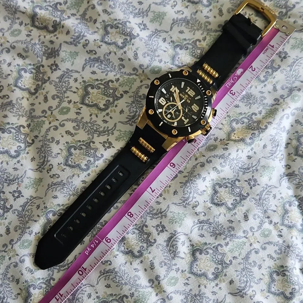 Invicta Men's Chronograph Quartz Wristwatch Black Gold Rubber Band 100m
